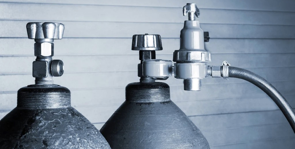 Повторное использование баллонов с закисью азота